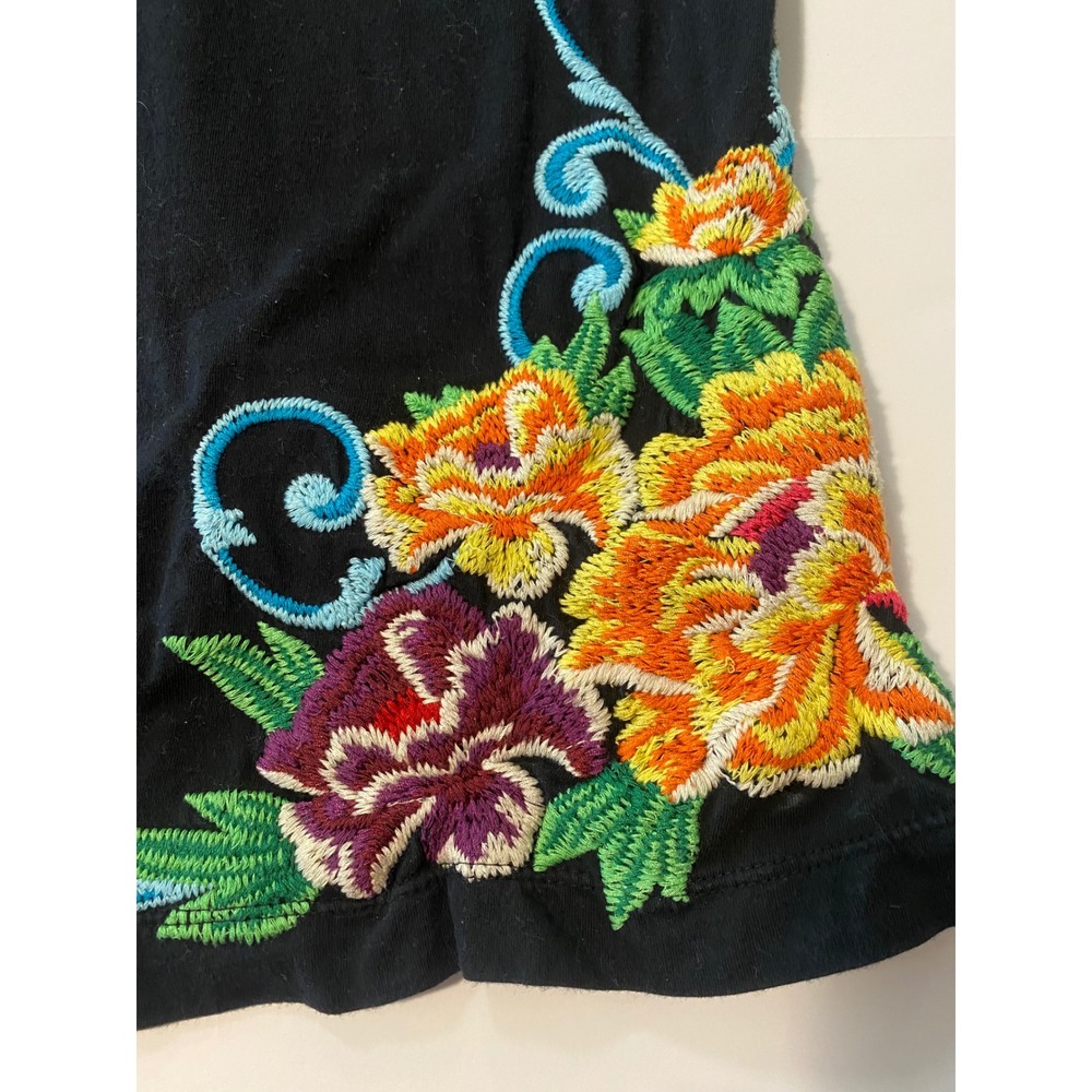 JWLA Johnny Was Black Embroidered Twisted Spur Rodeo Colorado V-Neck T-Shirt L - Picture 6 of 9